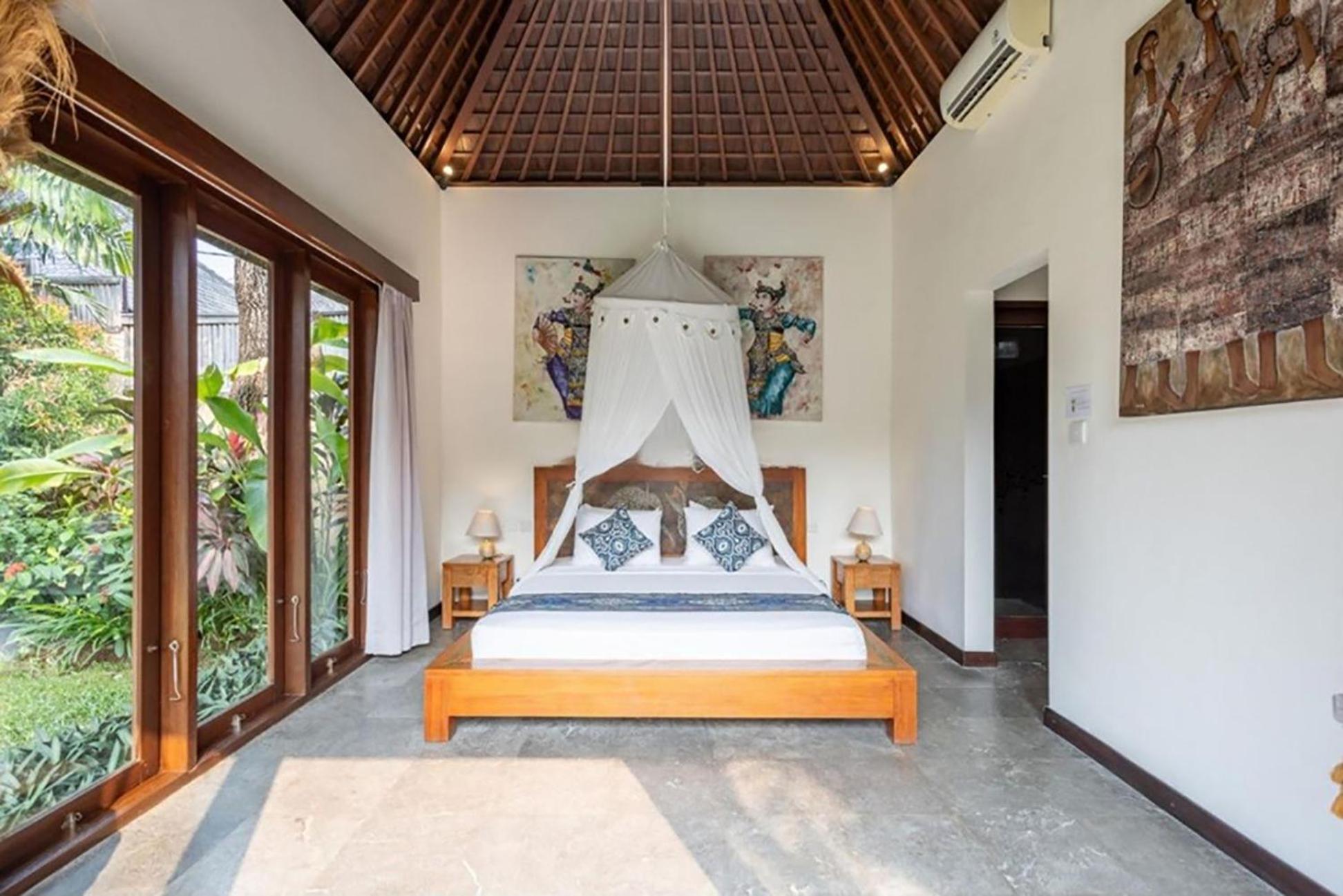 Villa Tiga Mangga By Optimum Bali Villas Семіньяк Екстер'єр фото